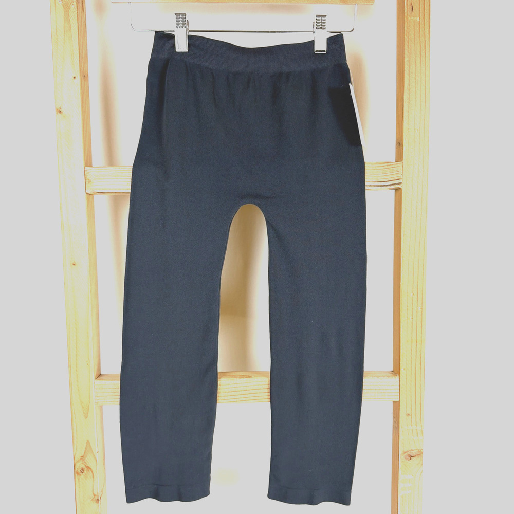 NWT Tees by Tina Gray Stretch One Size Fits Most Capri Leggings #0891 SZ OS USA